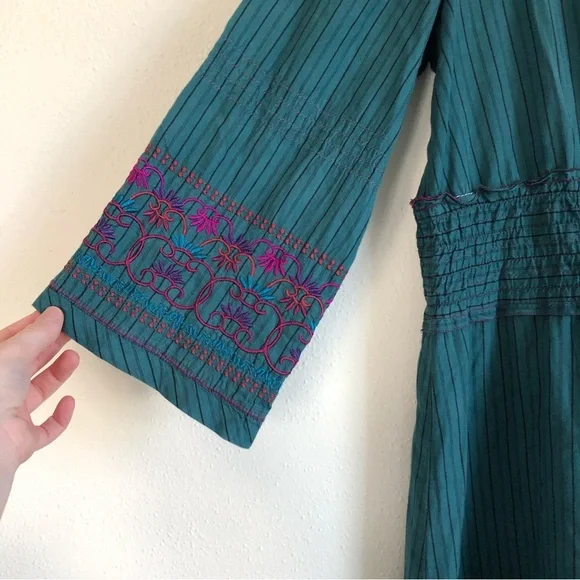 Johnny Was 3J Workshop Blue Stripe Embroidered Dress Size Medium - Picture 7 of 10